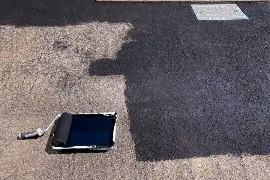 Weather Conditions That Affect Asphalt Sealcoating Results in Raleigh, NC Weather Conditions That Affect Asphalt Sealcoating Results in Raleigh, NC